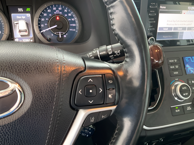 2020 Toyota Sienna Limited Premium 7 Passenger