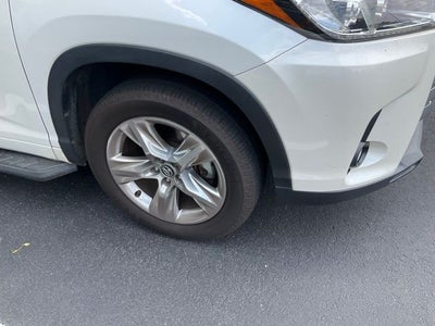 2017 Toyota Highlander Limited