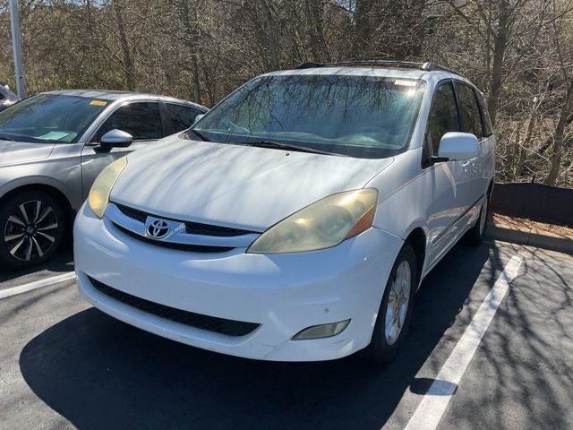 2006 Toyota Sienna Base
