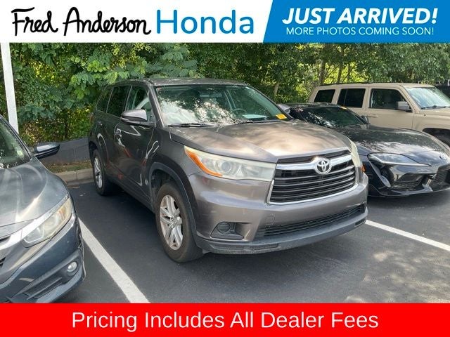 2014 Toyota Highlander LE