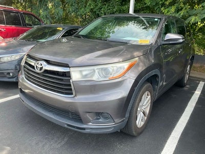 2014 Toyota Highlander LE