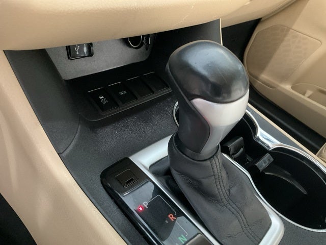 2015 Toyota Highlander LE V6