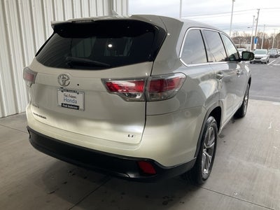 2015 Toyota Highlander LE V6