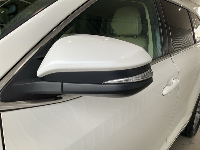 2015 Toyota Highlander LE V6