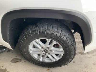 2022 Toyota Tundra SR5