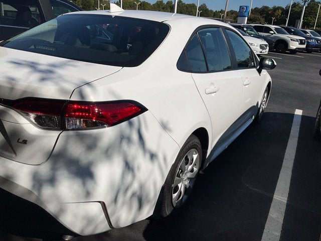 2027 Toyota Corolla LE