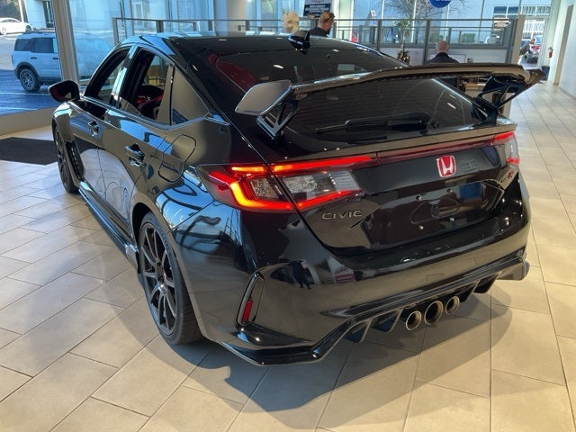 2023 Honda Civic Type R Base