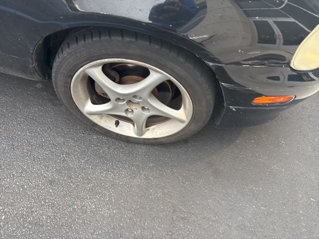 2001 Mazda Mazda Miata Base