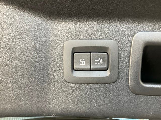 2025 Mazda CX-90 Preferred Package - Photo 21