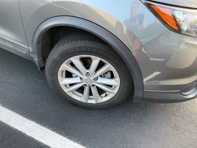 2017 Nissan Rogue Sport SV