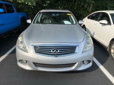 2011 INFINITI G37 Journey