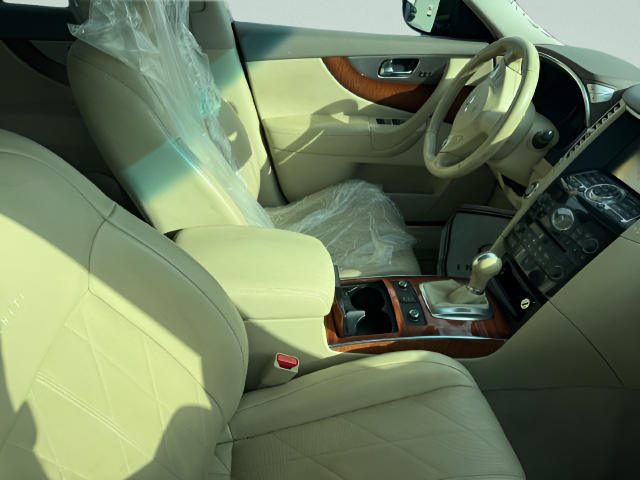 2014 INFINITI QX70 Base
