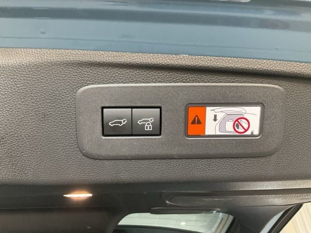 2025 Toyota Land Cruiser Premium Package