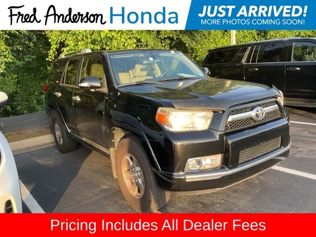 2013 Toyota 4Runner SR5 4x4 V6's photo