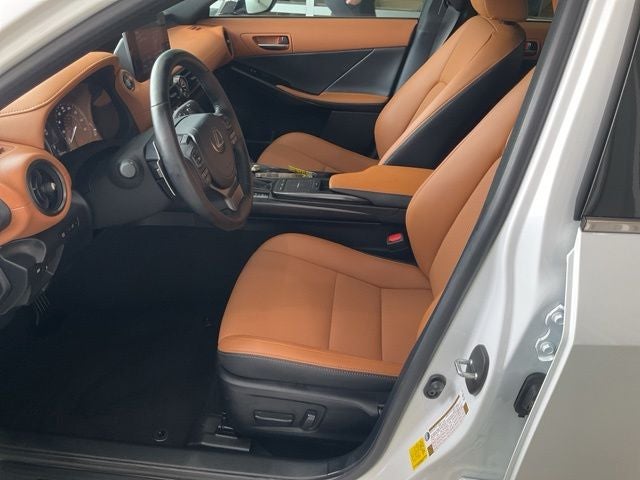 2025 Lexus IS 350 F SPORT Design