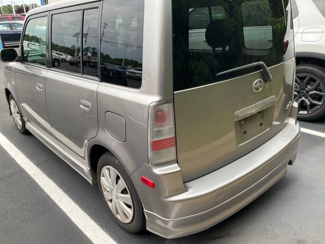 2005 Scion xB Base