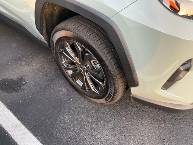 2023 Toyota RAV4 Hybrid XLE Premium