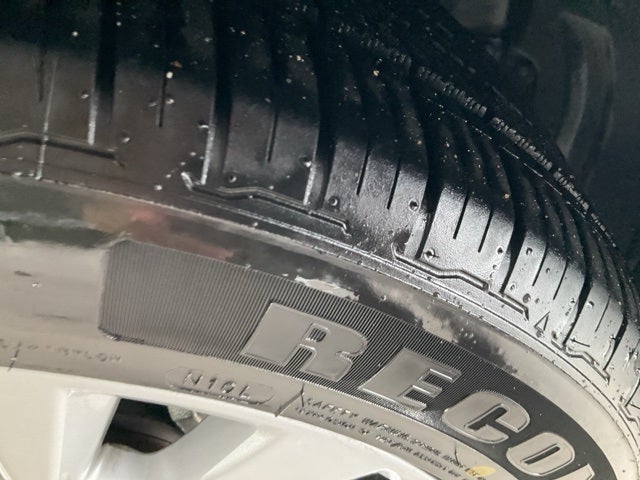 2024 Toyota Corolla Hatchback SE