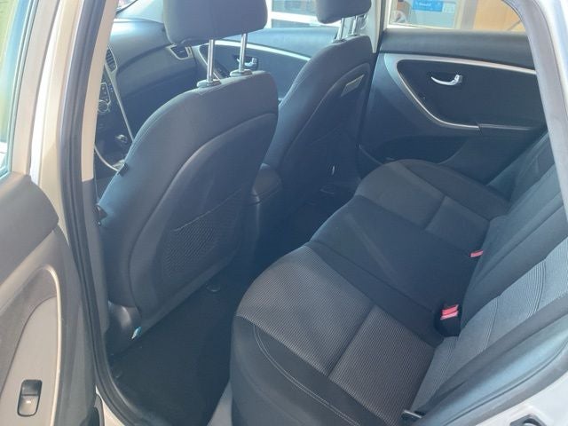 2017 Hyundai Elantra GT Base