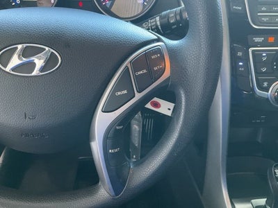 2017 Hyundai Elantra GT Base