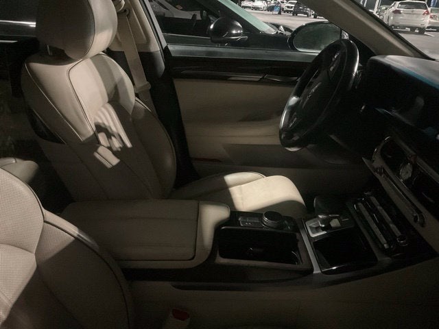 2019 Genesis G90 5.0 Ultimate