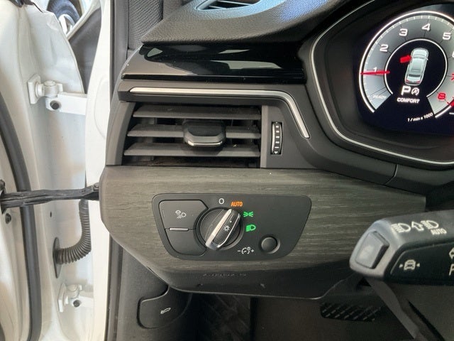 2023 Audi A4 45 S line Premium Plus quattro