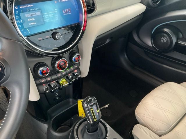 2023 MINI Cooper SE Electric Iconic