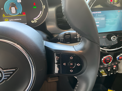 2023 MINI Cooper SE Electric Iconic