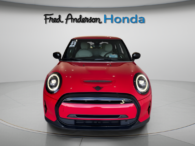 2023 MINI Cooper SE Electric Iconic