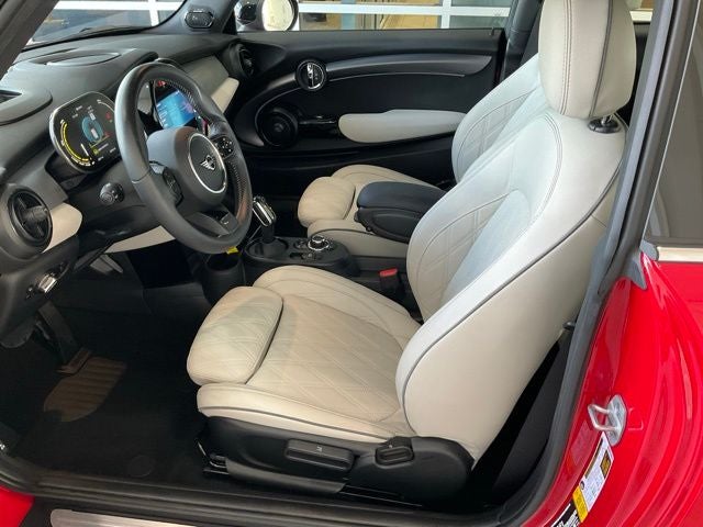 2023 MINI Cooper SE Electric Iconic