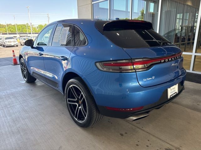2020 Porsche Macan Base