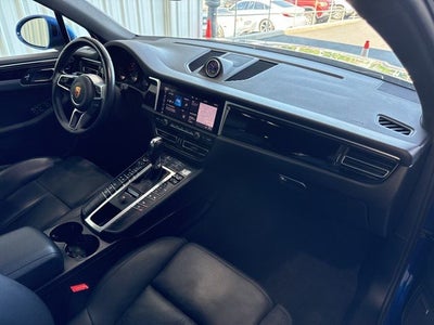 2020 Porsche Macan Base