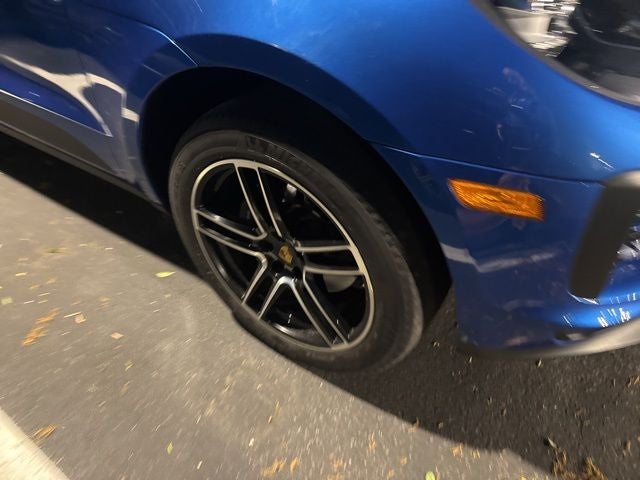 2020 Porsche Macan Base