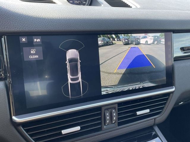 2020 Porsche Cayenne Coupe Base