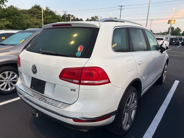 2016 Volkswagen Touareg VR6 FSI Executive