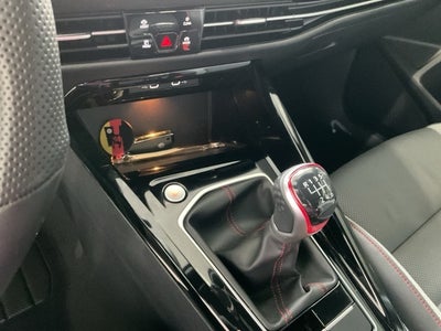 2024 Volkswagen Golf GTI Autobahn