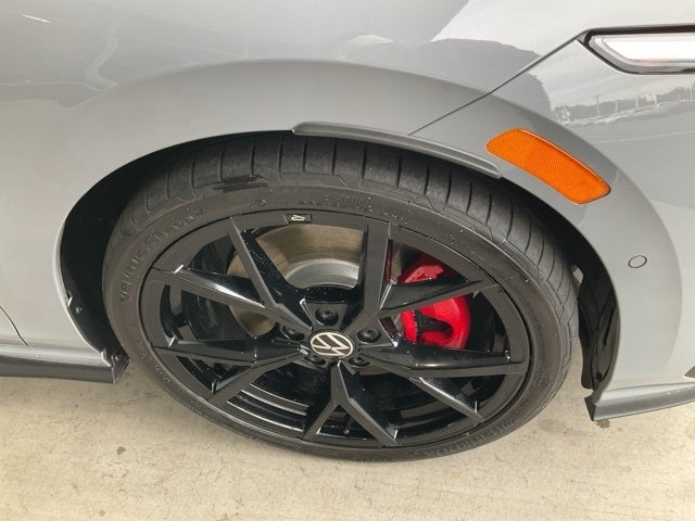 2024 Volkswagen Golf GTI Autobahn